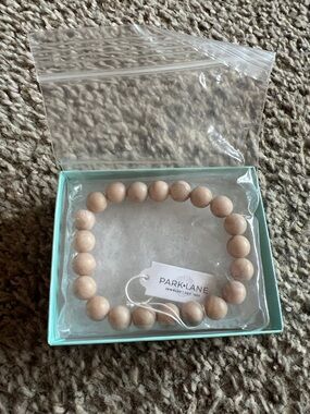 Park Lane Beige Wood Bead Stretch Bracelet